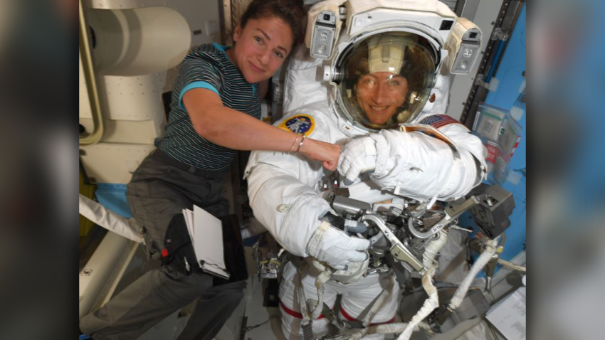 10 4 19 nasa female astronauts