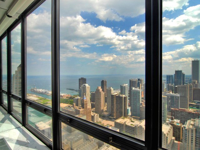 180_E_Pearson_St_6706_View