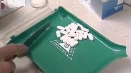 Cierran_farmacia_de_UCLA_por_investigacion_farmaceutica.jpg