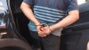 Operativo policial: ocupan armas, drogas y arrestan a varias personas