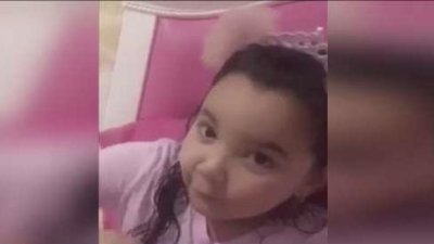 Niña de 4 años exhorta a quedarse en casa