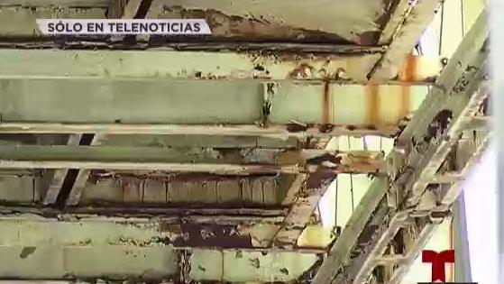 Puente_en_la_Baldorioty_se_esta_cayendo_en_pedazos.jpg