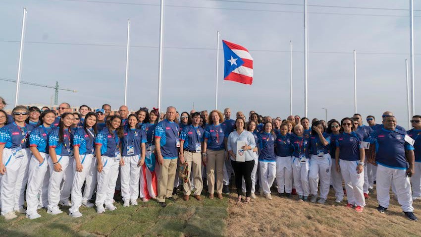 CEREMONIA DE IZAMIENTO DE LA BANDERA DE PUERTO RICO