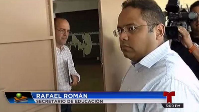 Secretario Educacion Rafael Roman Inicio Clases