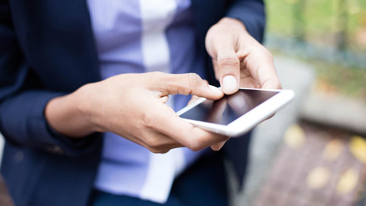 ¡Es fraude! Envían mensajes de texto cobrando falsas multas de tránsito