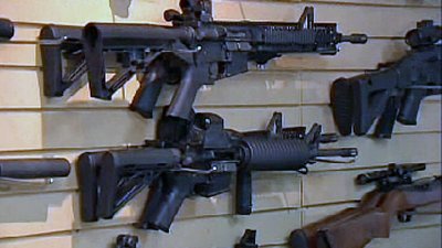 Ampliarán verificación de antecedentes a compradores de armas en ferias