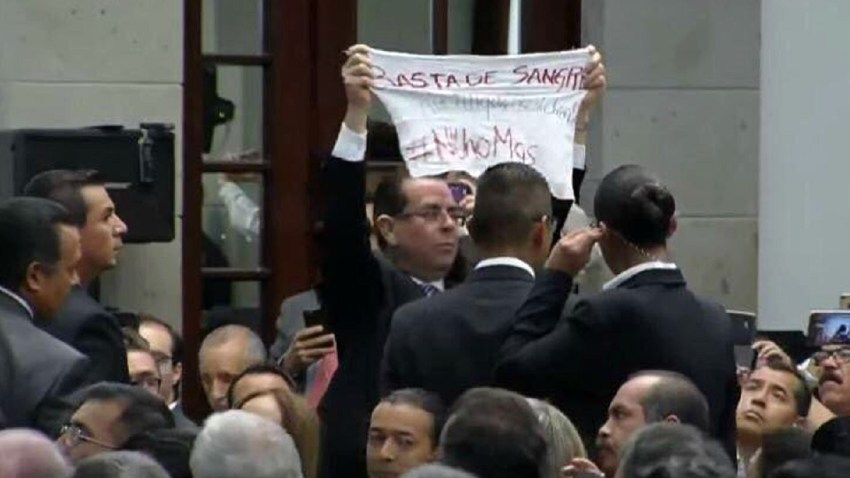 mexico-periodista-alvaro-delgado-protesta