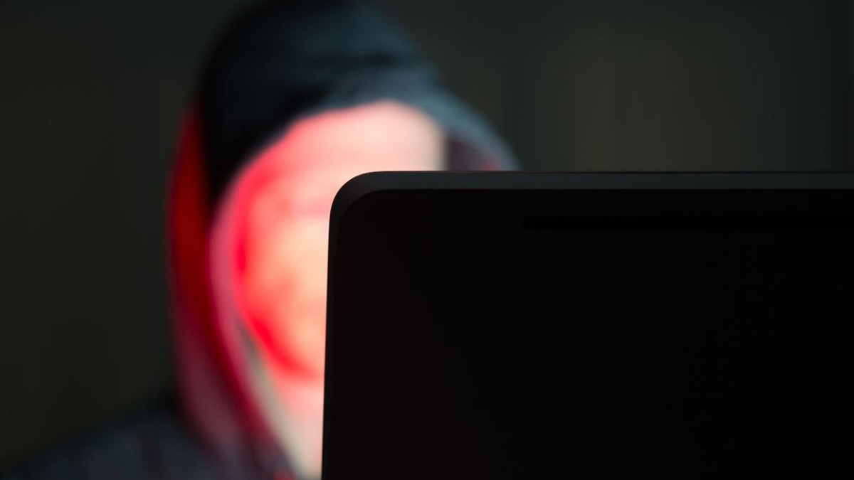 Arrestan individuos que usaban las redes para explotar sexualmente a menores