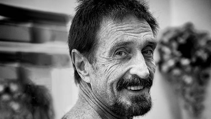 agua_pluma_23423445114231
