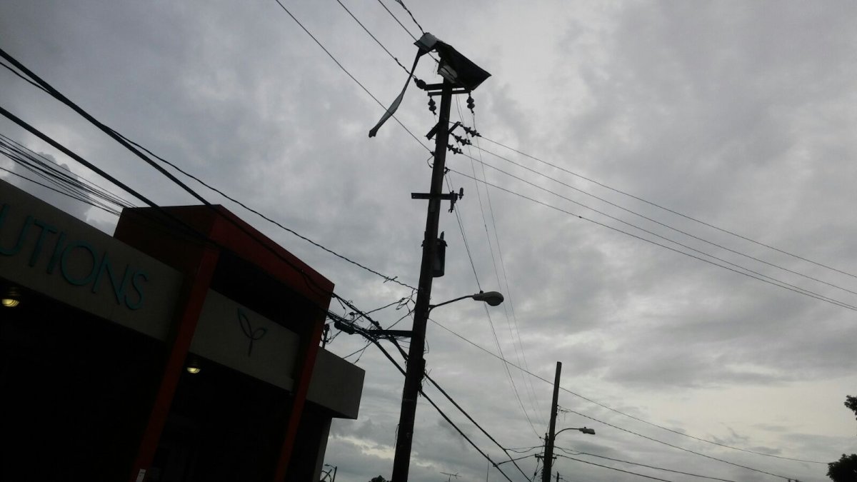 Salida de unidades de Costa Sur dejó a 197 mil clientes sin luz