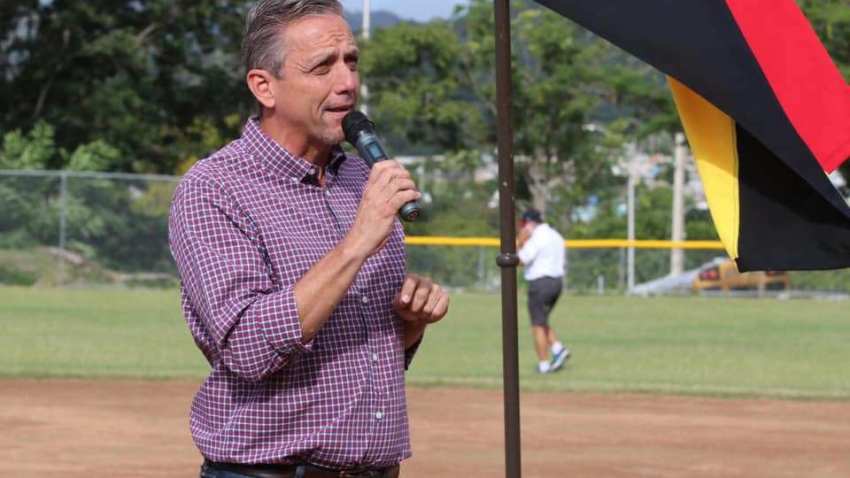Imagen básica de Carlos García Padilla, alcalde de Coamo