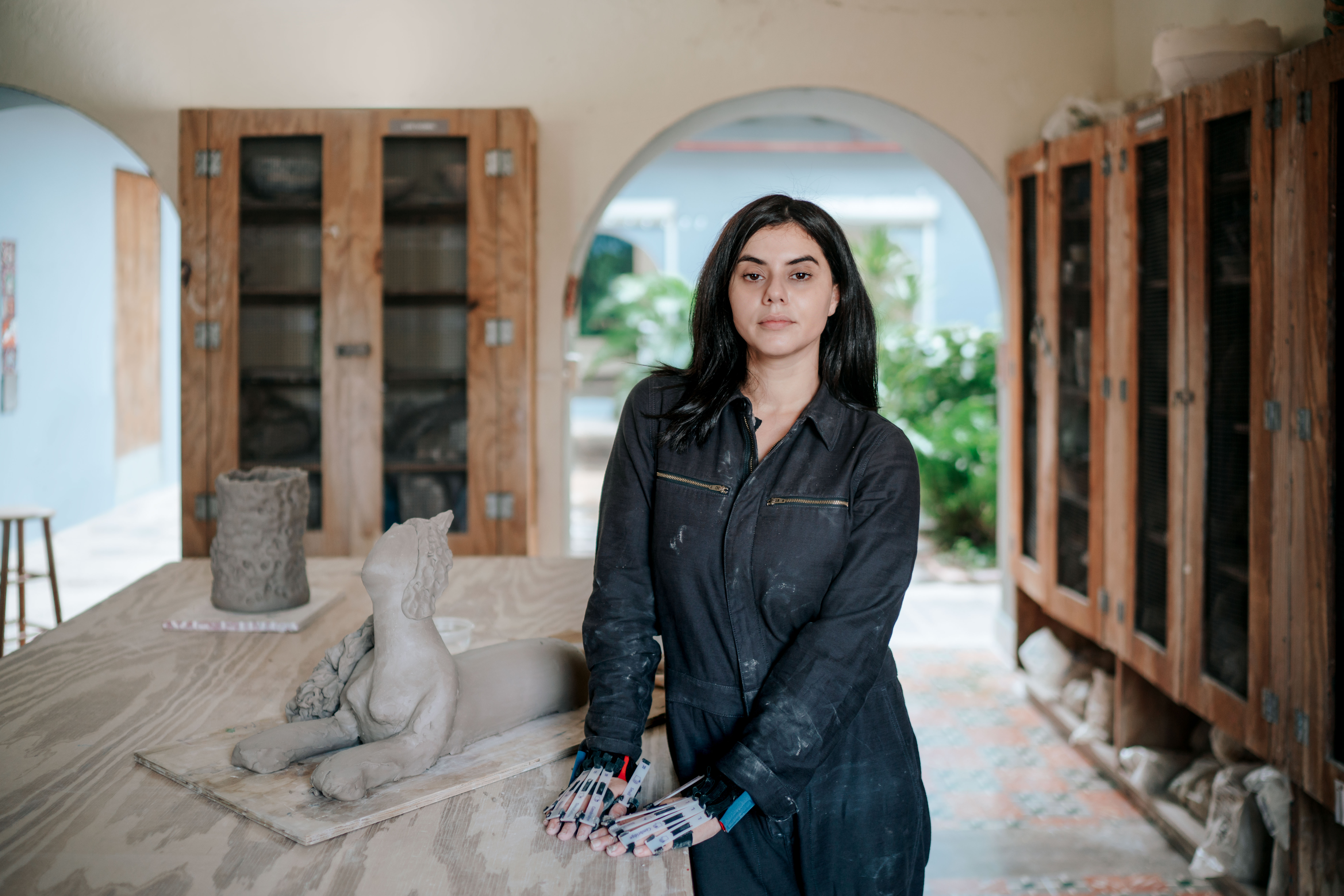 cristina tufino La artista Cristina Tufiño se pone en la piel del paciente para  concientizar sobre artritis reumatoide – Telemundo Puerto Rico