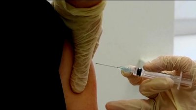 Expertos recuerdan que son necesarias dos dosis de vacuna para lograr inmunidad contra el COVID-19