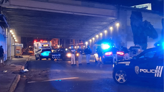 La Policía investiga un "hit and run" en Santurce.