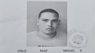 Miguel Cruz Ruiz, de 23 años, fue asesinado en el residencial Las Violetas de Vega Alta.