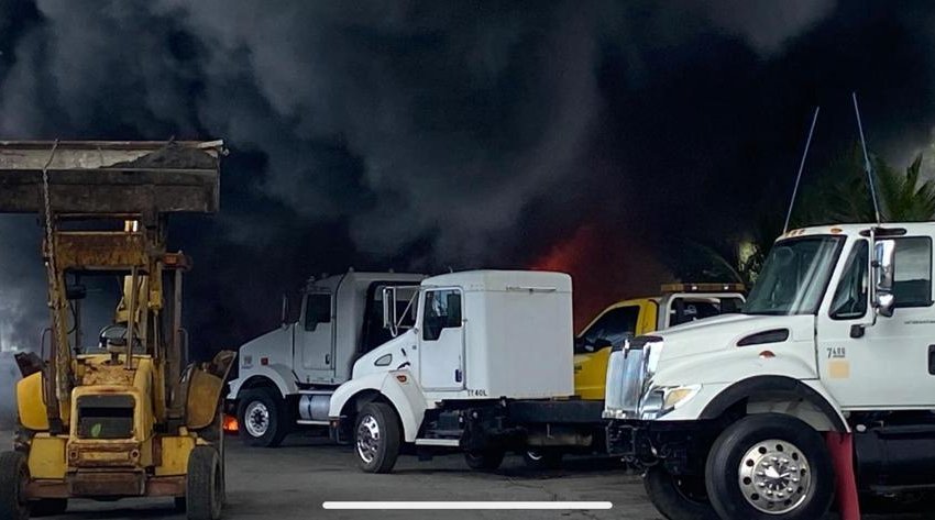 Fuego de grandes proporciones en Carolina