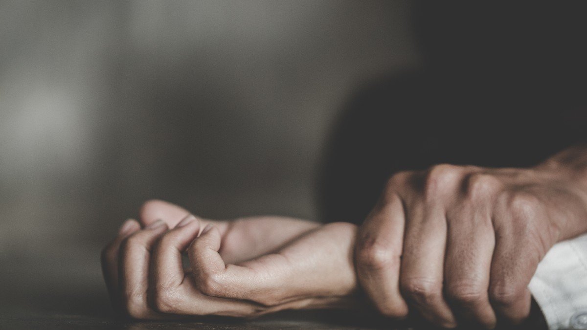Dos hombres enfrentan cargos por agresión sexual contra menores en San Juan