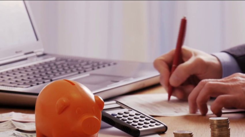 ¿Por ahí viene el cuarto cheque de estímulo? Esto es lo que se sabe hasta el momento