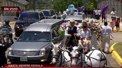Llevan restos de Keishla en un carruaje blanco