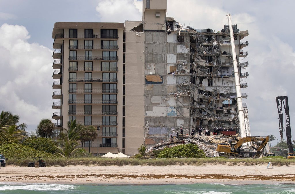 Colapso de torre en Miami Beach: qué pudo causar el desplome del edificio – Telemundo Puerto Rico - Vimarsana News