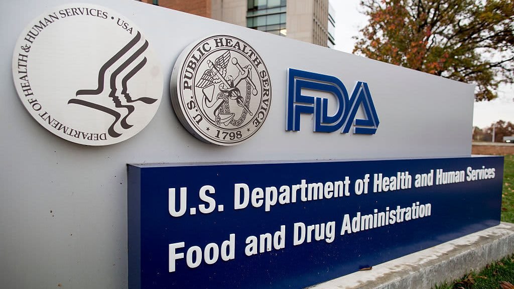 Imagen del artículo de Telemundo PR: FDA aprueba nuevo tipo de vacuna contra la gripe para personas mayores