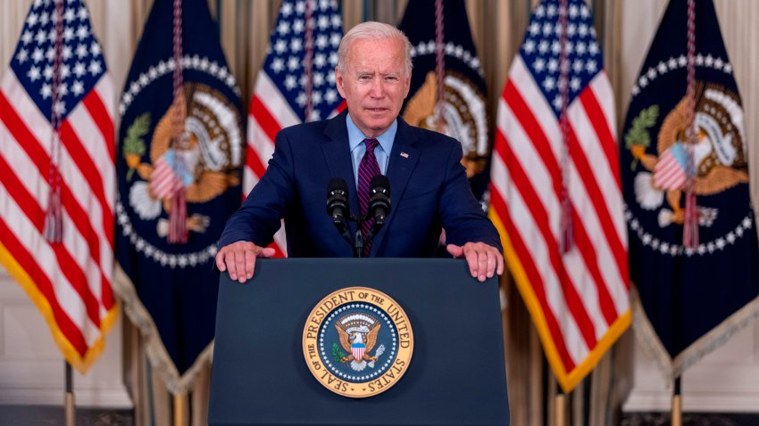Biden urge al Congreso a aumentar el techo de la deuda nacional