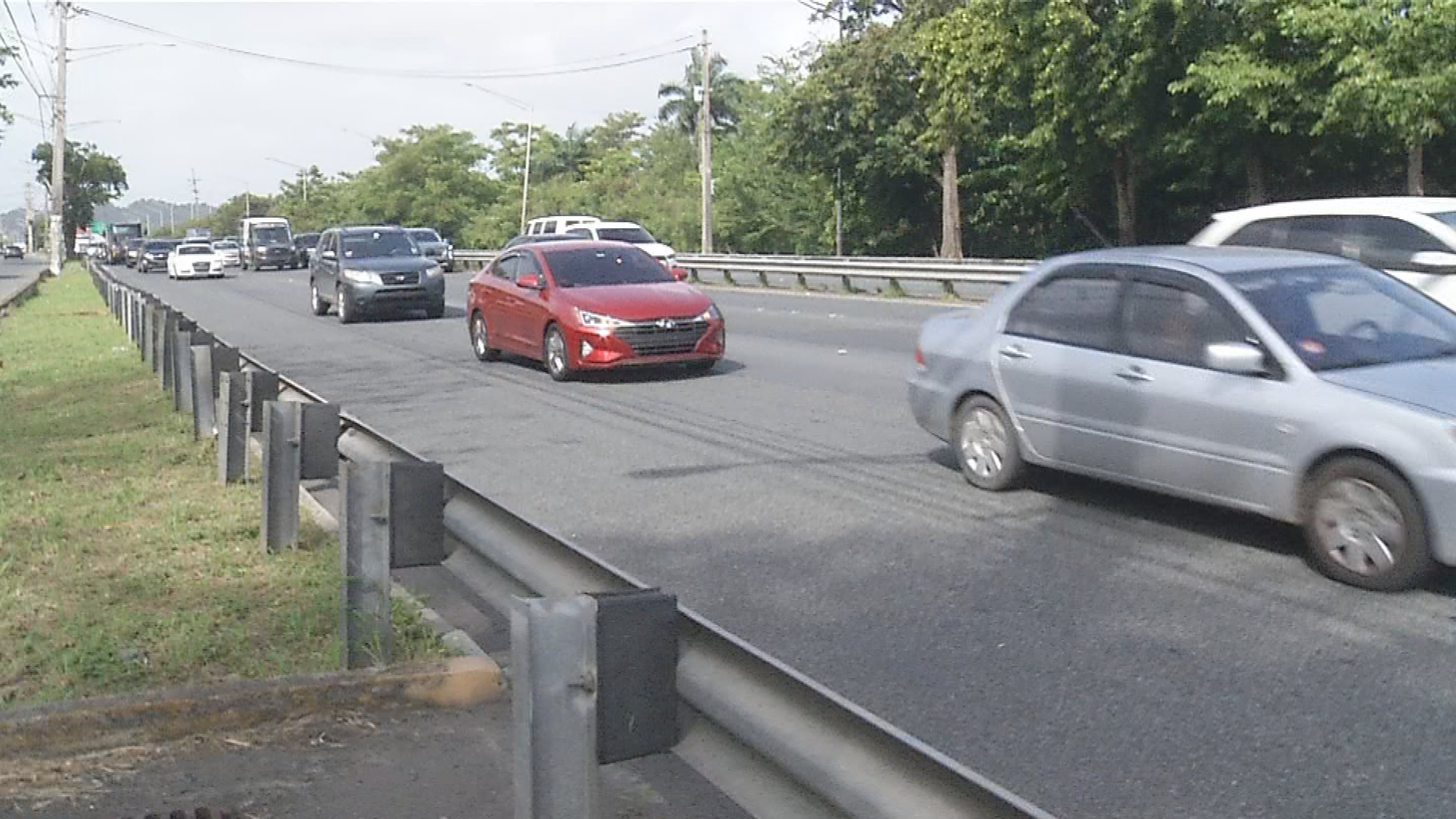 Cerrarán carril en la avenida Kennedy hasta septiembre