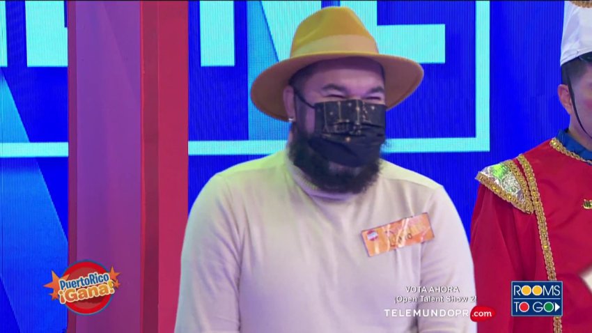 ¡Eso!  David se lleva $400 de la puerta del dinero