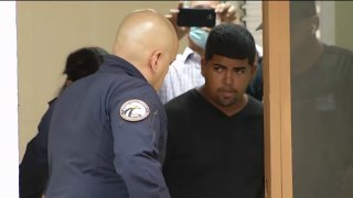 Christopher “Jun” Contreras Báez