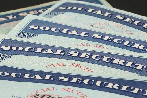 Bebés nacidos en 2026 recibirán tarjetas de Seguro Social “Freedom 250”, según gobierno de Trump
