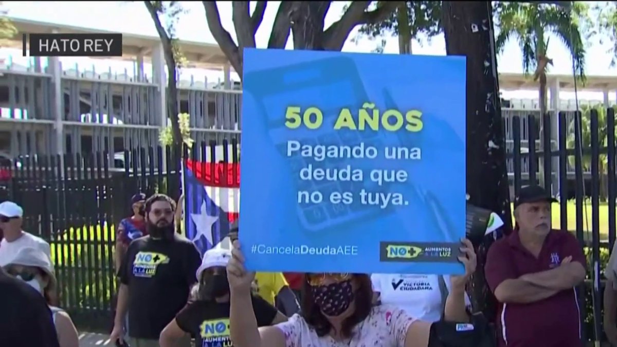 Se manifiestan en contra del propuesto aumento en la factura de la luz ...
