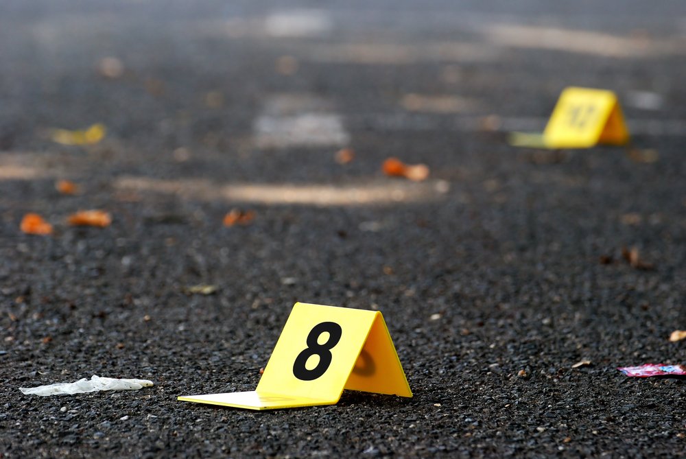 Imagen del artículo de Telemundo PR: Hallan el cuerpo baleado de un hombre en una acera en San Juan