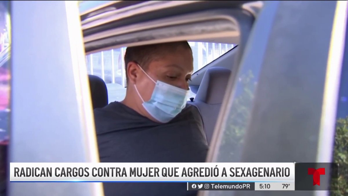 Radican Cargos Contra Mujer Que Habría Agredido A Sexagenario En Guagua Pisicorre Telemundo 9808