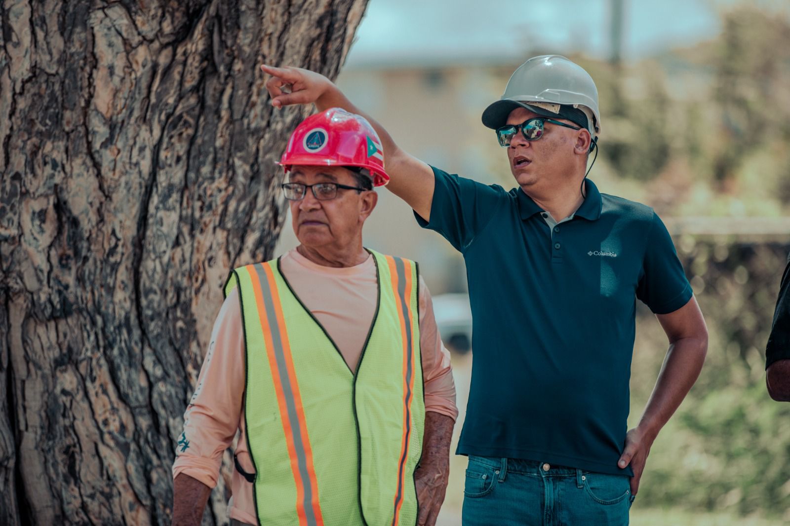 El alcalde Ismael ‘Titi’ Rodríguez Ramos inspecciona los trabajos (Suministrada)