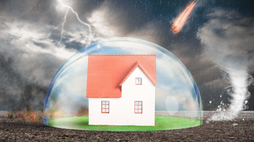 ¿Puedo cambiar mi póliza de seguro de mi casa cuando se aproxima una tormenta?