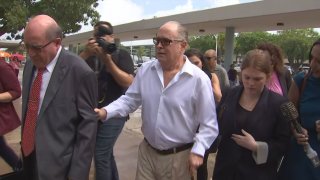 Pablo Casellas llega al Tribunal de Bayamón para vista con antelación a juicio. 12 de octubre de 2023.