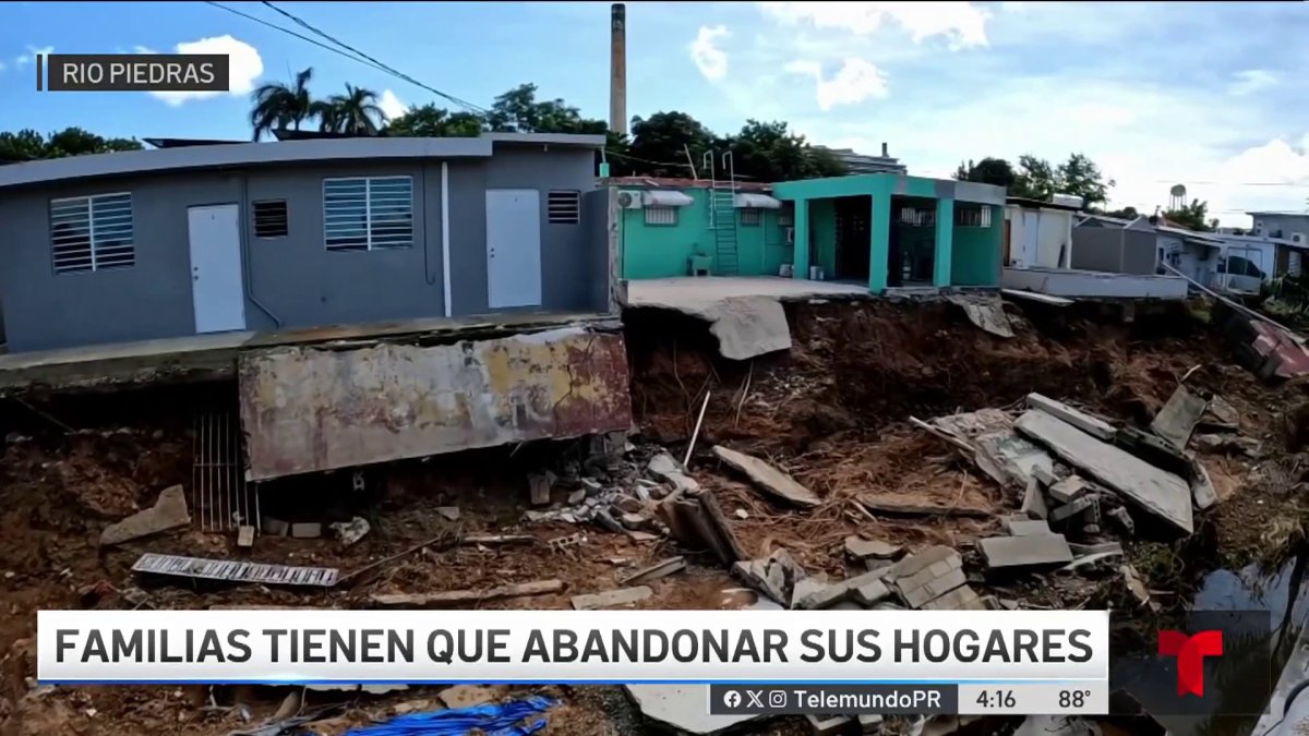 Familias se ven obligadas a desalojar sus hogares por deslizamiento ...