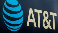 AT&T investiga la publicación de datos de millones de clientes en la “dark web”