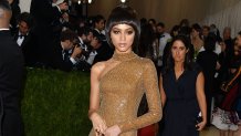 NEW YORK, NY - MAY 02: Zendaya attends the 'Manus x Machina: Fashion in an Age of Technology' Costume Institute Gala at the Metropolitan Museum of Art on May 2, 2016 in New York City. (Photo by George Pimentel/WireImage)