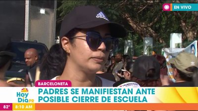 Padres protestan en oposición a cierre de escuela en Barceloneta