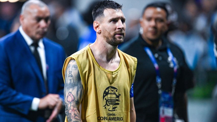 ATLANTA, GA  JUNE 20:  Argentina forward Lionel Messi (10) reacts following the conclusion of the Copa America match between Canada and Argentina on June 20th, 2024 at Mercedes-Benz Stadium in Atlanta, GA.  (Photo by Rich von Biberstein/Icon Sportswire via Getty Images)