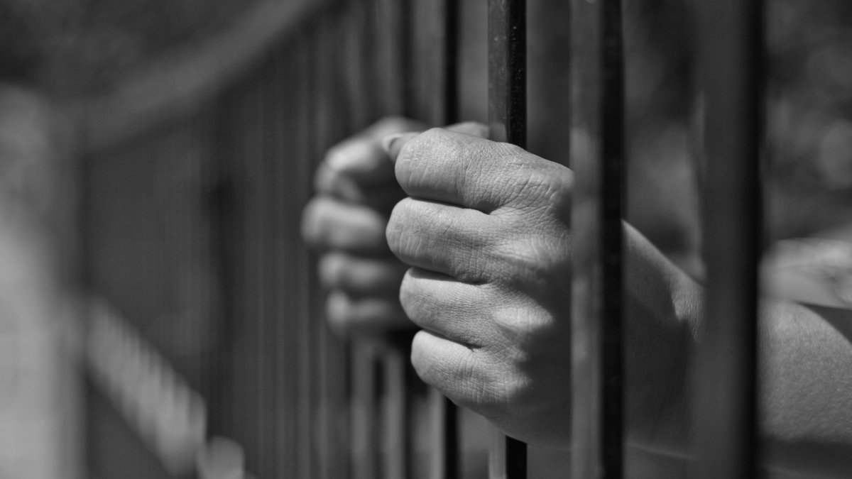 En prisión imputado de entrar a apartamento de su expareja y agredirla