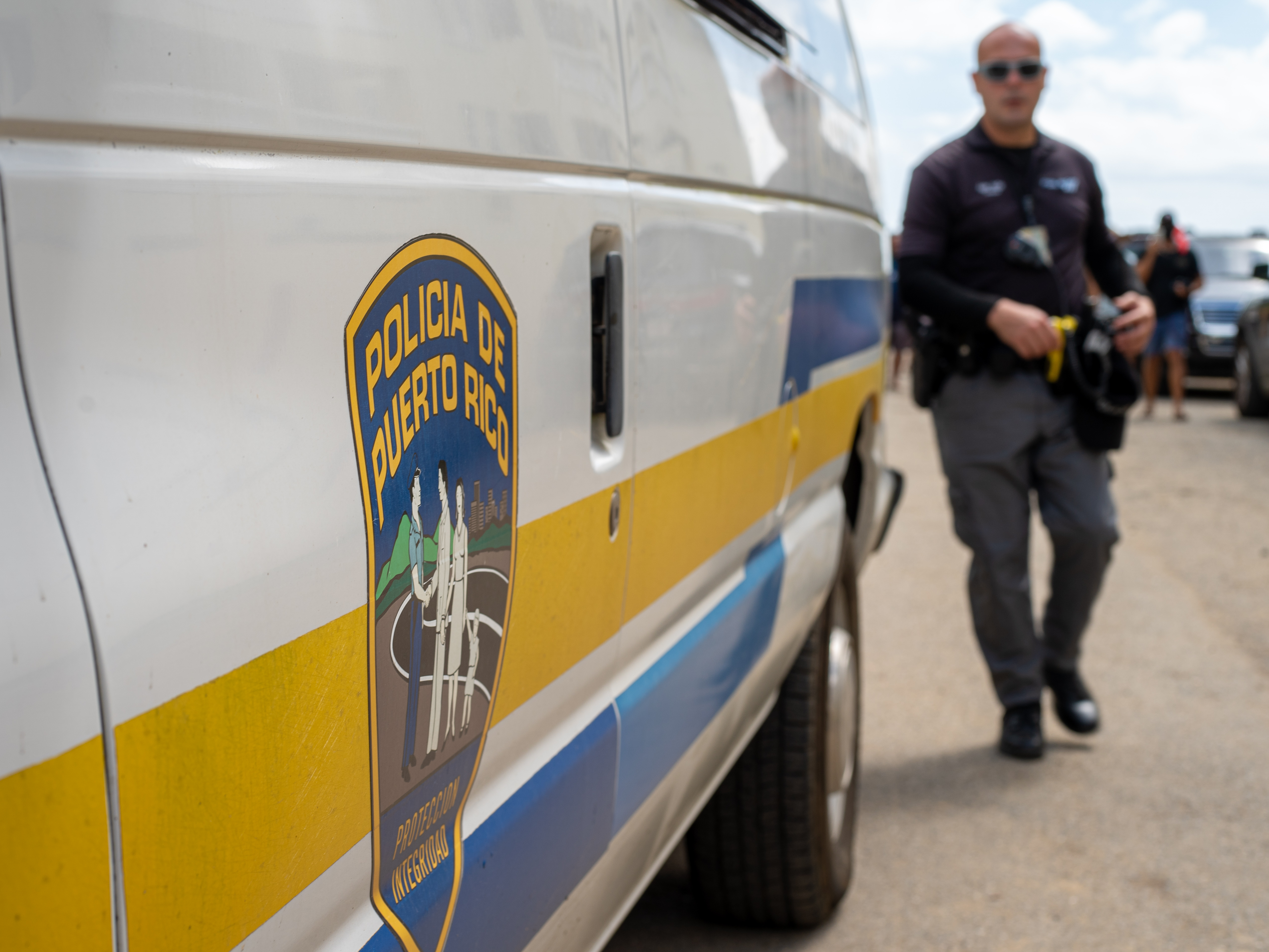 Hallan cuerpo calcinado en cajuela de una "pick-up" en Las Piedras