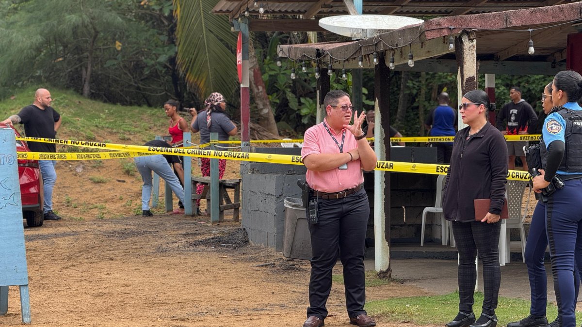 Asesinan a comerciante en negocio de Piñones – Telemundo Puerto Rico