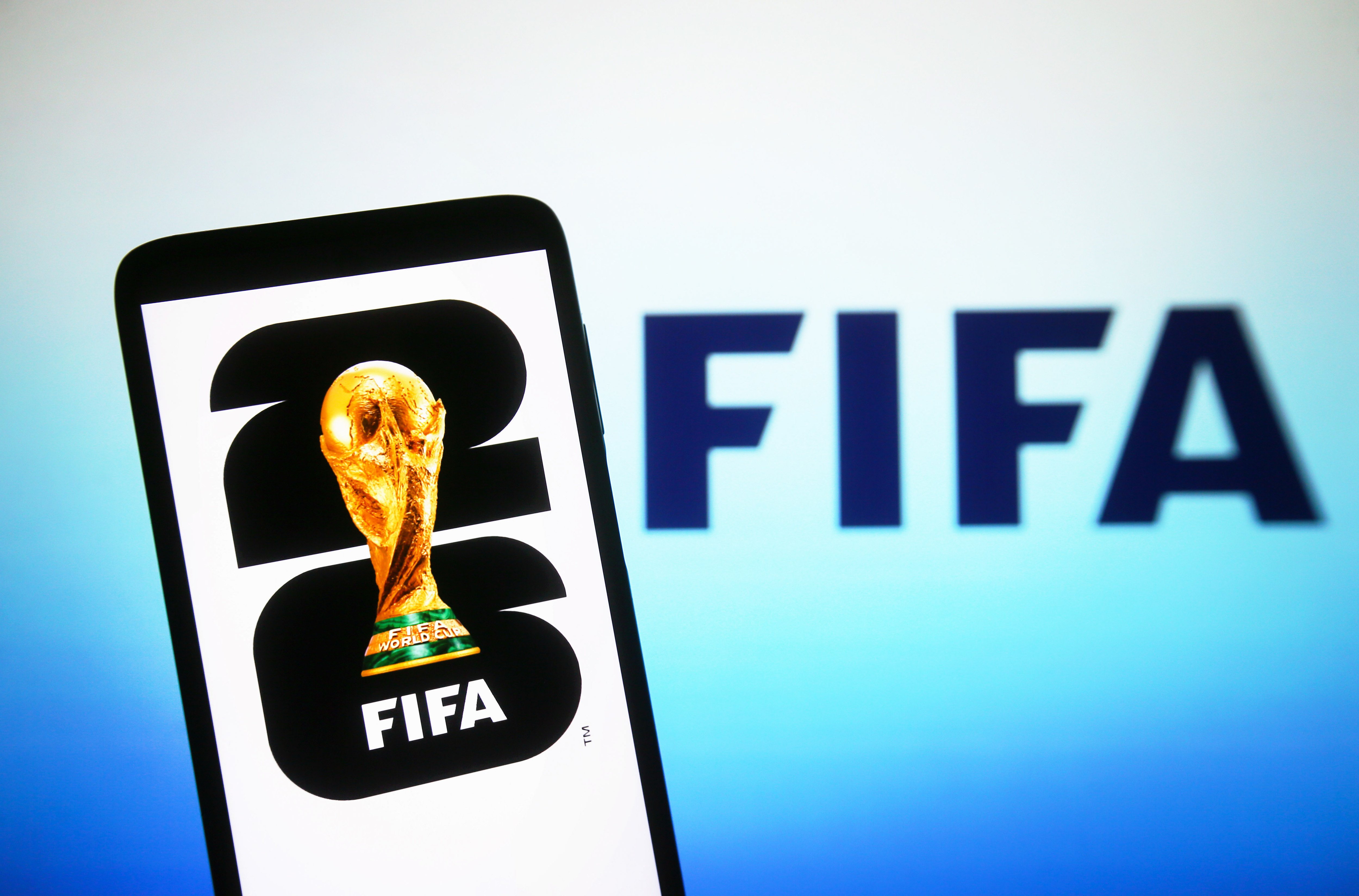 Imagen del artículo de Telemundo PR: FIFA veta de por vida a 2 dirigentes por irregularidades financieras en sus federaciones