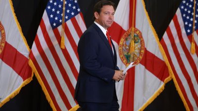 Trump estaría considerando a Ron DeSantis para secretario de Defensa