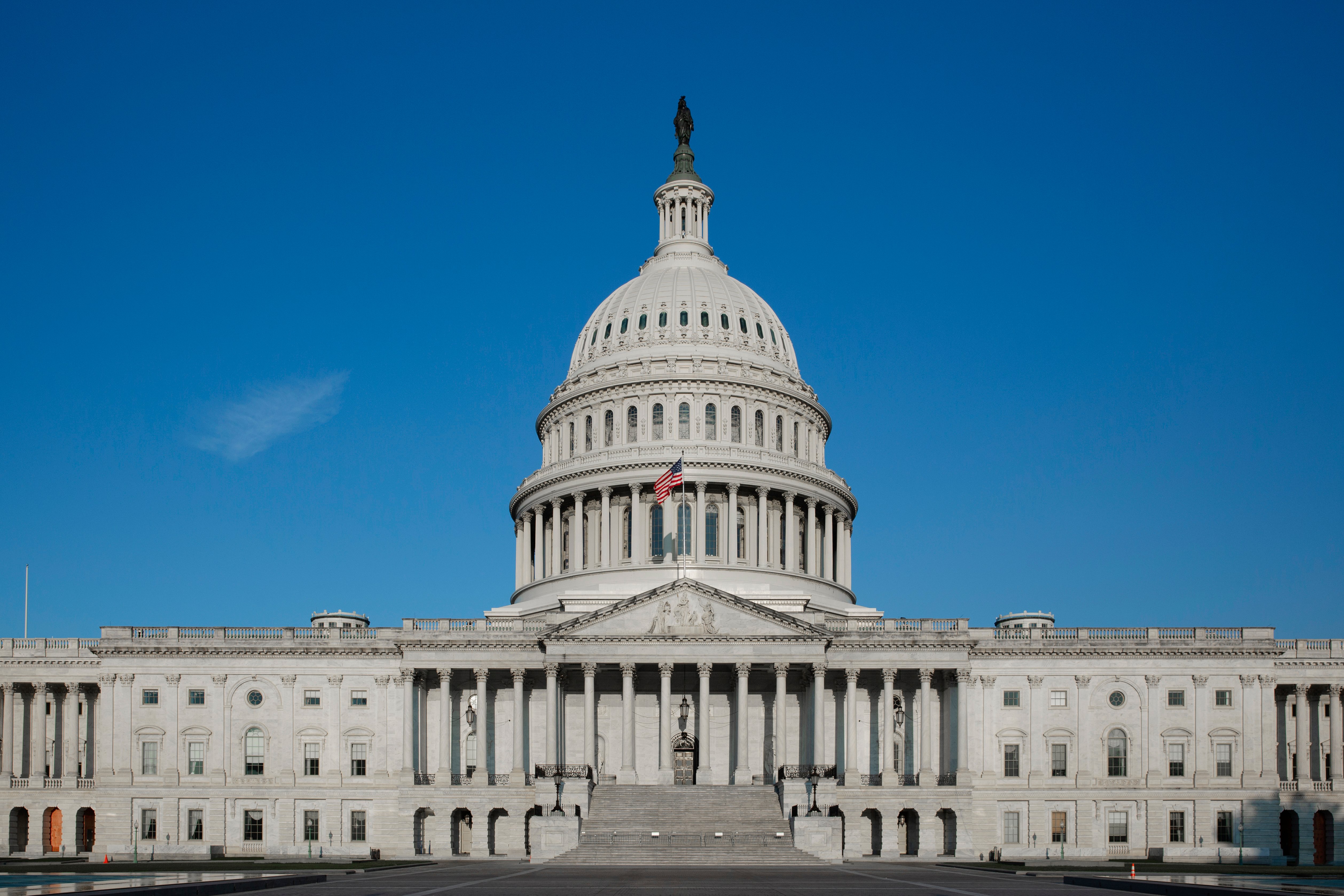 Imagen de la cobertura de: Senado de EEUU bloquea regulación de criptomonedas y surgen cuestionamientos sobre inversiones de Trump