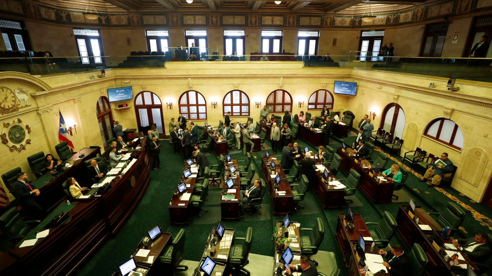 Cámara aprueba derrogar Comisión de Salario Mínimo