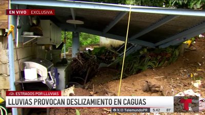 Deslizamiento de tierra impacta vivienda y pone en riesgo a una familia