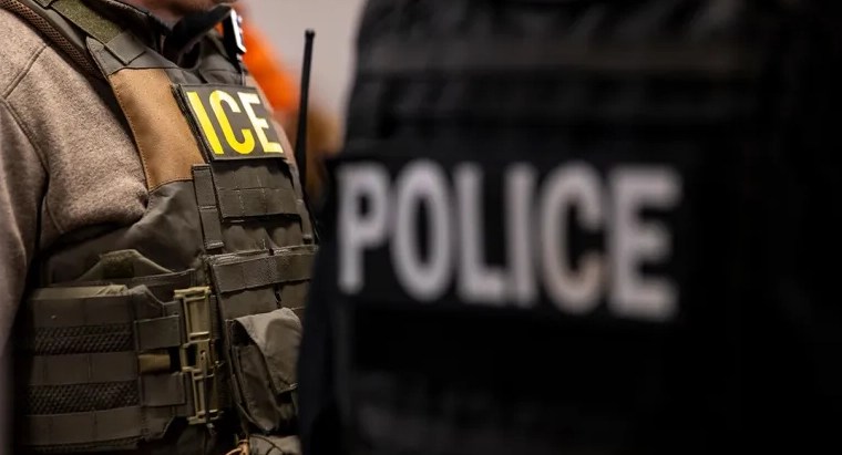 Imagen del artículo de Telemundo PR: Guantes de descarga eléctrica de ICE causan dolor intenso, revela estudio del Ejército